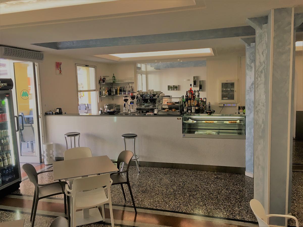 Hotel Al Mare Lido di Jesolo Zewnętrze zdjęcie