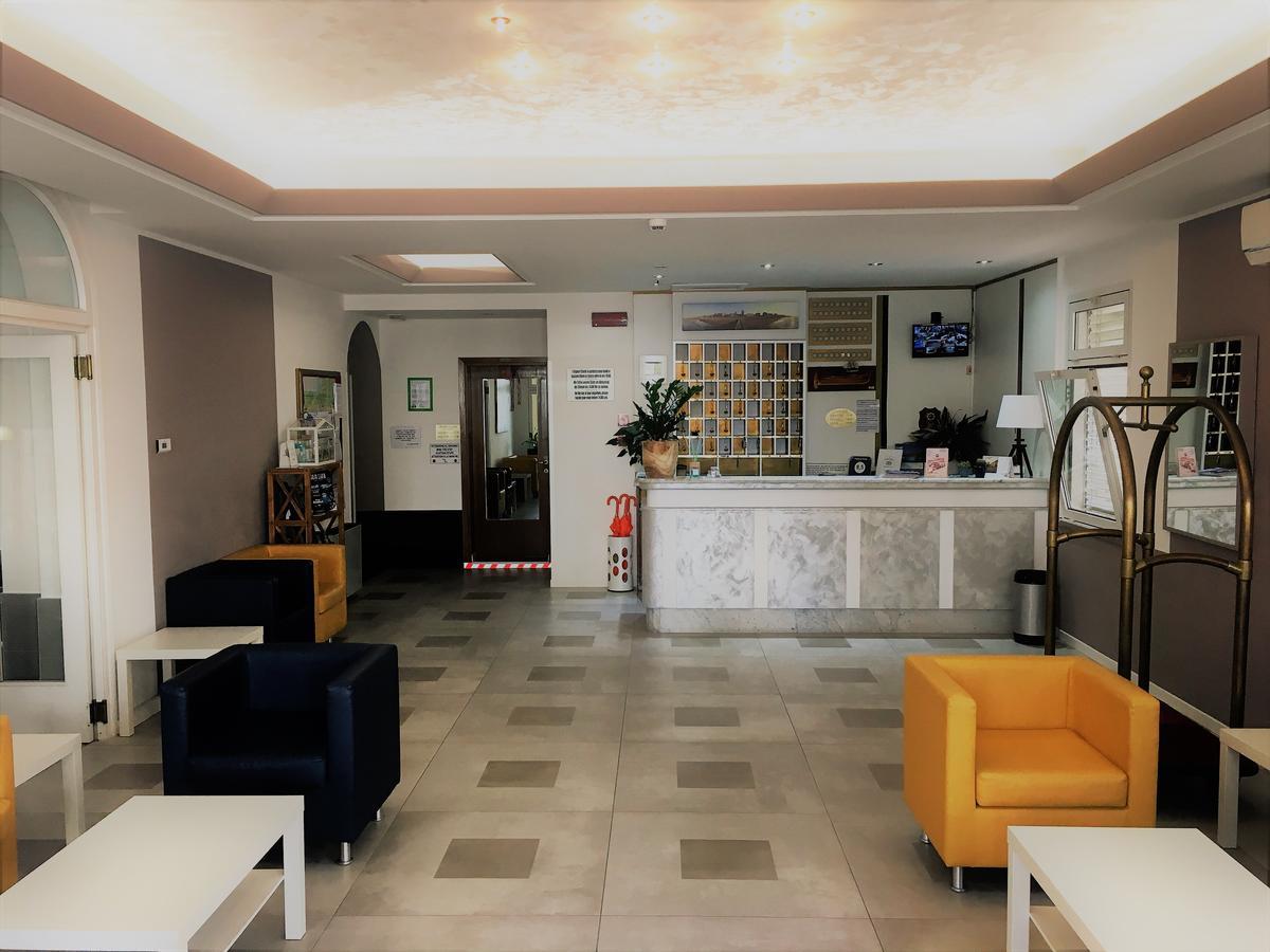 Hotel Al Mare Lido di Jesolo Zewnętrze zdjęcie